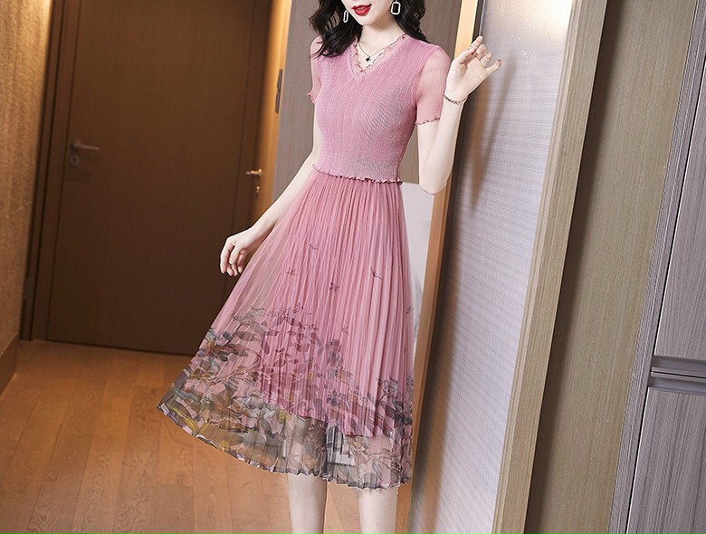 Đầm Lụa dập Ly Họa Tiết Cao Cấp - HN874